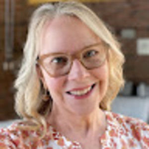 Meet your Posher, Ellen